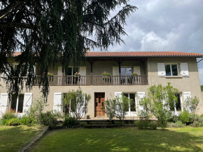 Maison à vendre à Lubret-Saint-Luc, Hautes-Pyrénées, Midi-Pyrénées, avec Leggett Immobilier