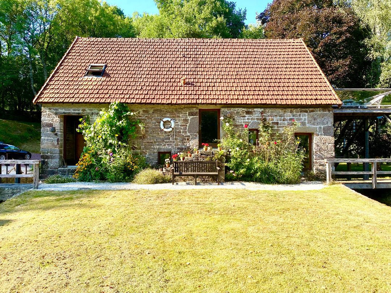 French property for sale in Tessy-Bocage, Manche - €670,000 - photo 2