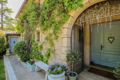 French property for sale in Châteauneuf-Grasse, Alpes-Maritimes - €3,190,000 - photo 4
