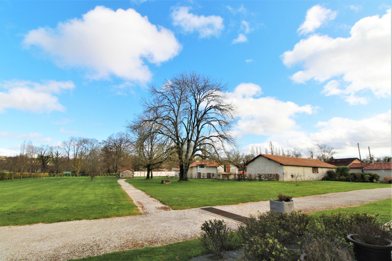 French property for sale in Saint-Martial-Viveyrol, Dordogne - &#8364;485,000 - photo 6