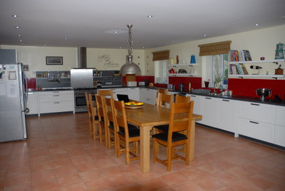 French property for sale in Plouray, Morbihan - €858,600 - photo 8