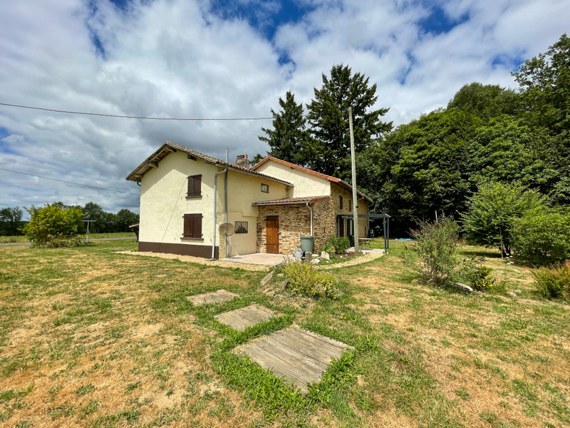 Maison à vendre en Limousin HauteVienne Champsac Spacieuse maison en