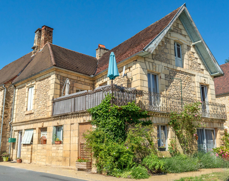 Maison à vendre à Carsac-Aillac, Dordogne - 123 100 € - photo 1 Maison à vendre à Carsac-Aillac, Dordogne - 123 100 € - photo 1