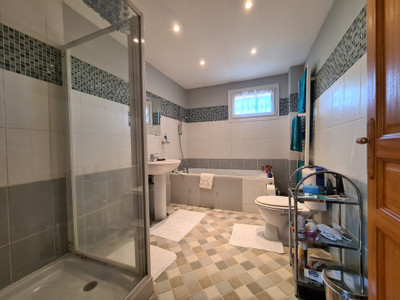 French property for sale in Charmé, Charente - €220,000 - photo 11