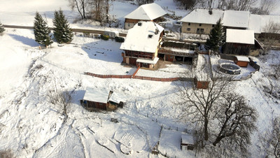 French property for sale in Aillon-le-Vieux, Savoie - €549,000 - photo 2