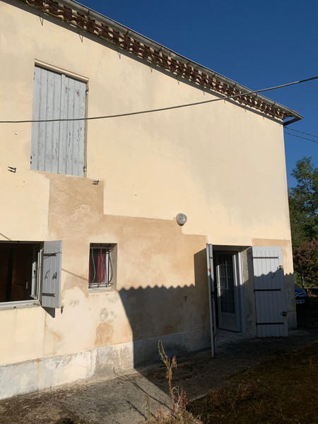 French property for sale in Saint-Seurin-de-Prats, Dordogne - &#8364;172,800 - photo 2
