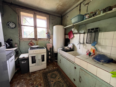 French property for sale in Condé-en-Normandie, Calvados - €59,600 - photo 3