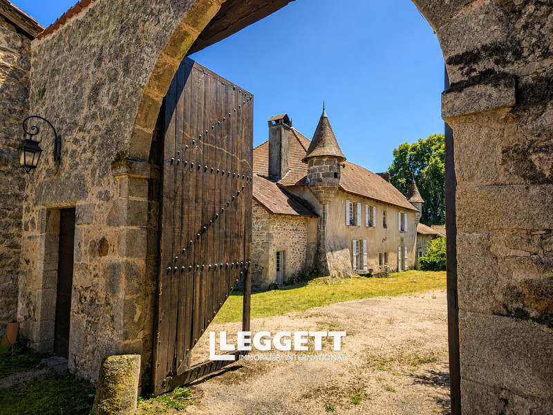 Château 13 pièce(s), MARVAL