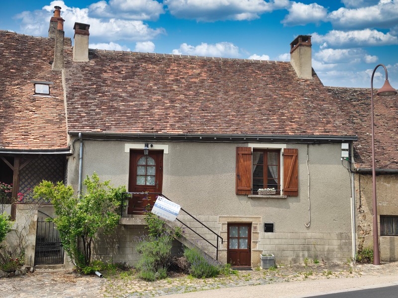 Maison à vendre à Saint-Benoît-du-Sault, Indre - 120 900 € - photo 1