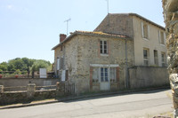 Maison à vendre à Vouvant, Vendée - 98.890 € - photo 1