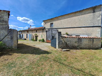 Propriété à vendre à Chives, Charente-Maritime - 58 400 € - photo n°2