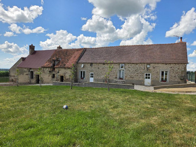 French property for sale in Noyant-d'Allier, Allier - €685,000 - photo 7