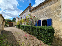 Guest house / gite for sale in Ambérac Charente Poitou_Charentes