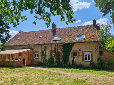 Maison à vendre à Monthodon, Indre-et-Loire, Centre, avec Leggett Immobilier