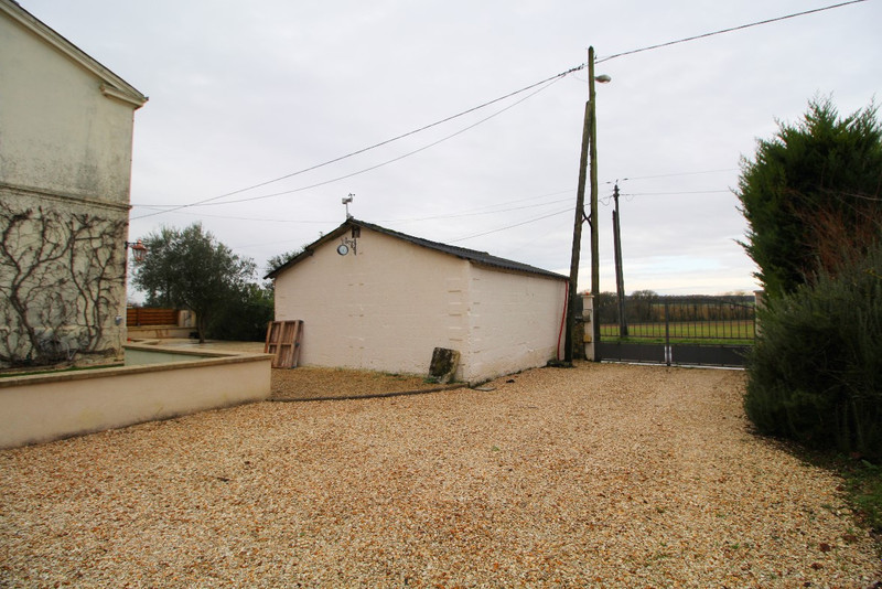 French property for sale in Romazières, Charente-Maritime - €161,800 - photo 10