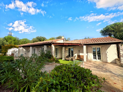 Maison à vendre à Aragon, Aude, Languedoc-Roussillon, avec Leggett Immobilier