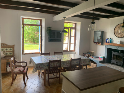 French property for sale in Coivert, Charente-Maritime - €199,800 - photo 3