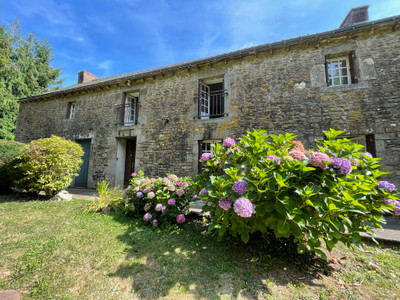 Maison à vendre à Ménéac, Morbihan, Bretagne, avec Leggett Immobilier