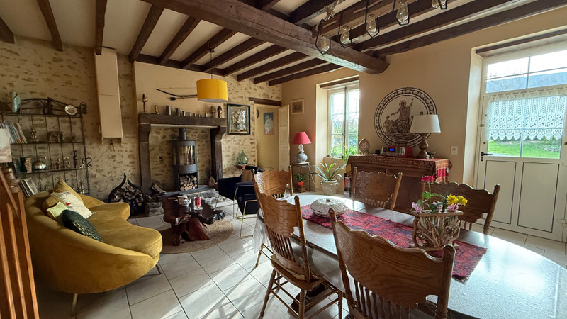 French property for sale in Vimarcé, Mayenne - €315,650 - photo 1