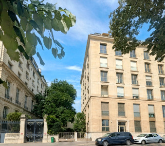 French property for sale in Paris 7e Arrondissement, Paris - €235,000 - photo 2