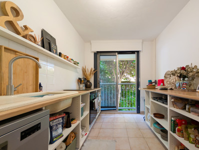 French property for sale in Nice, Alpes-Maritimes - €329,000 - photo 9