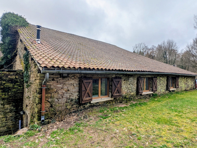 French property for sale in Dournazac, Haute-Vienne - €152,000 - photo 2