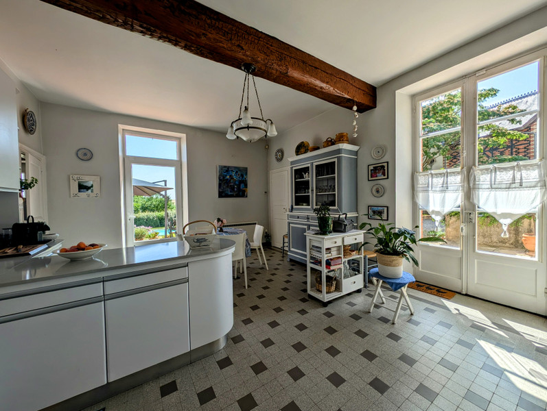 French property for sale in Cadalen, Tarn - €1,100,000 - photo 6