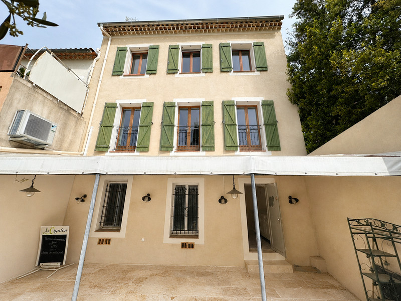 French property for sale in Flayosc, Var - €399,000 - photo 3