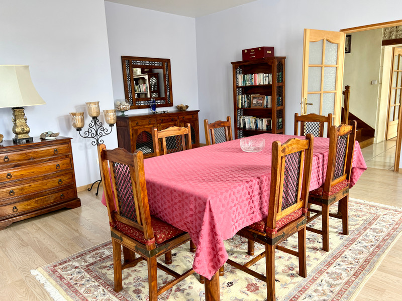 French property for sale in Pérignac, Charente-Maritime - €570,000 - photo 3
