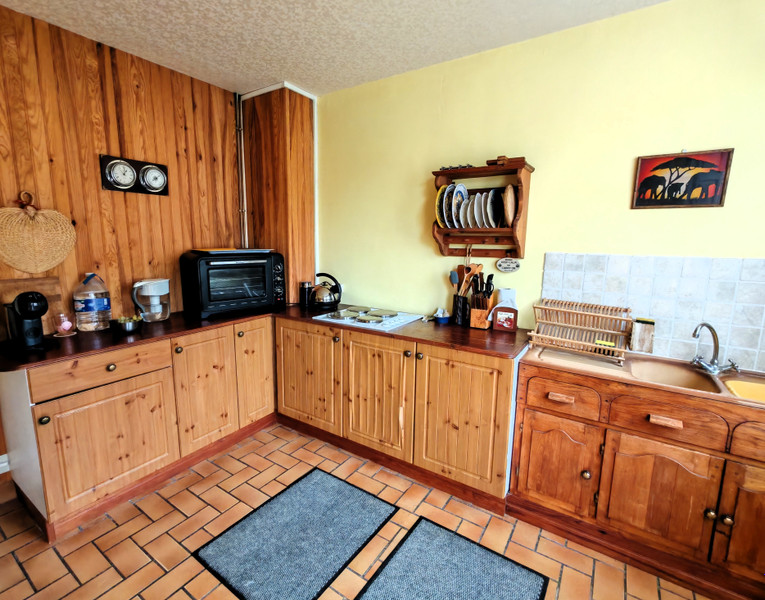 French property for sale in Nanteuil-en-Vallée, Charente - €136,250 - photo 2