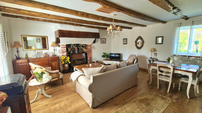 French property for sale in Isigny-le-Buat, Manche - €120,800 - photo 1