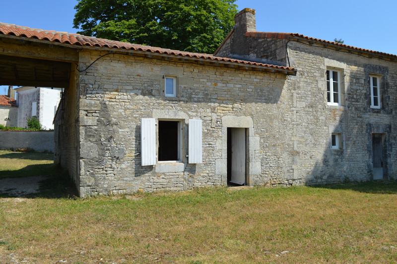 French property for sale in Bessé, Charente - €445,800 - photo 9