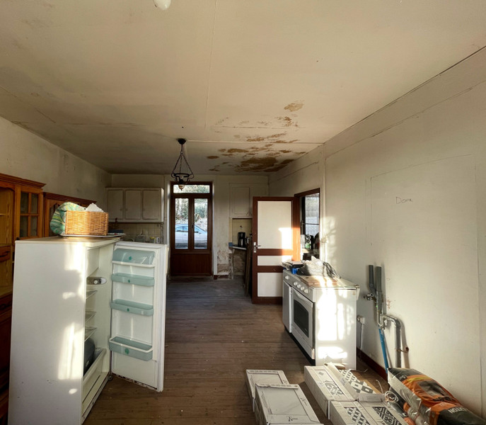 French property for sale in Luchapt, Vienne - €51,600 - photo 11
