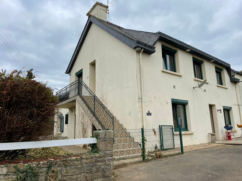 French property for sale in Coëtlogon, Côtes-d'Armor - €119,900 - photo 0