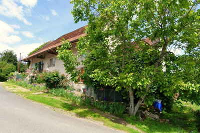French property for sale in Collonge-en-Charollais, Saône-et-Loire - €120,000 - photo 1