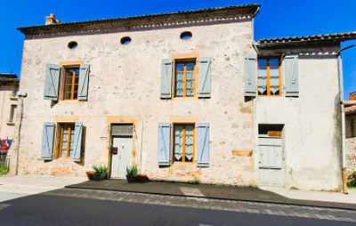 house for sale in Charente
