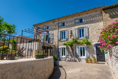 Maison à vendre à Moussoulens, Aude, Languedoc-Roussillon, avec Leggett Immobilier