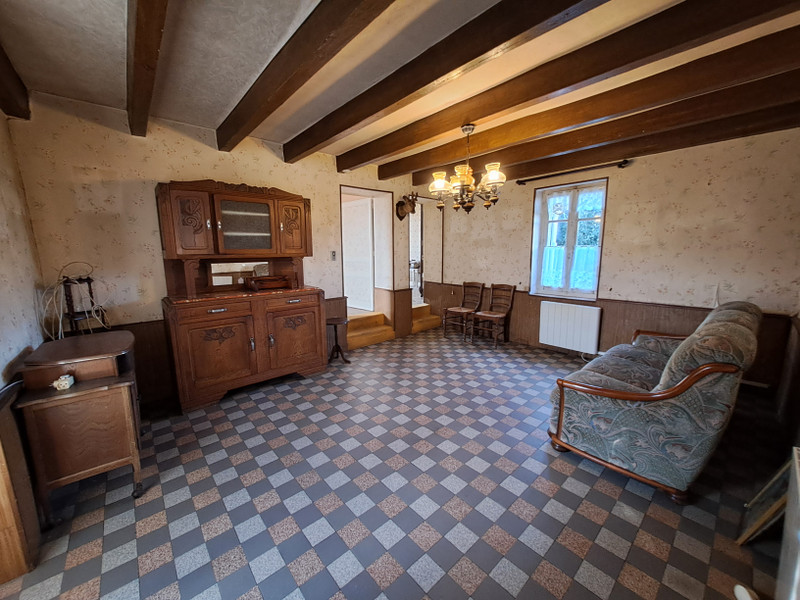 French property for sale in Gueugnon, Saône-et-Loire - €68,000 - photo 2