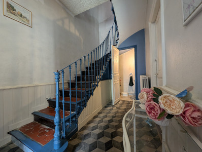 French property for sale in Beaufort, Hérault - €100,000 - photo 4