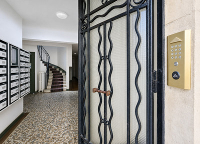 French property for sale in Paris 15e Arrondissement, Paris - €140,000 - photo 6