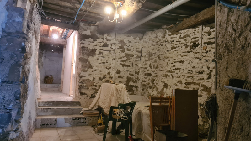 French property for sale in Montner, Pyrénées-Orientales - €65,000 - photo 9