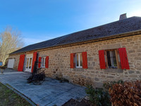 Maison à vendre à Crocq, Creuse - 350 000 € - photo 2