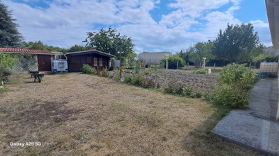 French property for sale in Verteillac, Dordogne - €141,700 - photo 9
