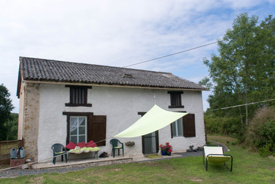 Maison à vendre à Adriers, Vienne, Poitou-Charentes, avec Leggett Immobilier