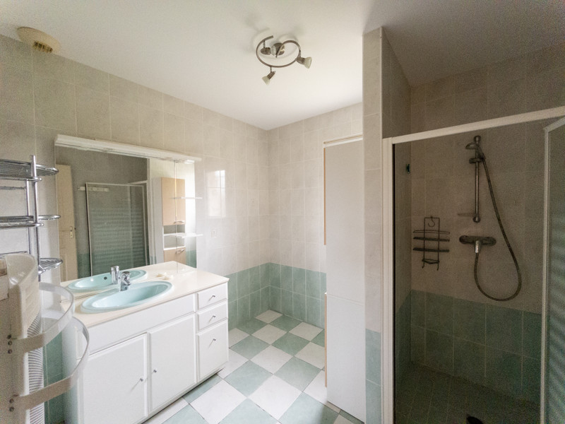French property for sale in Saint-Romain, Charente - €147,000 - photo 6