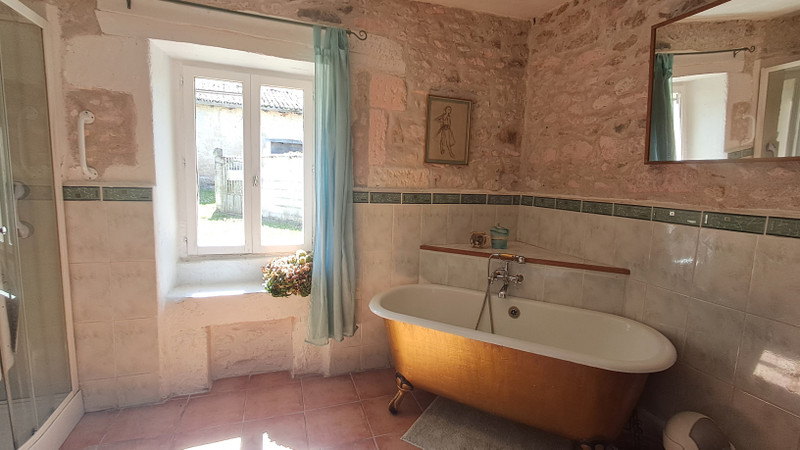 French property for sale in Champagne-et-Fontaine, Dordogne - €258,000 - photo 6