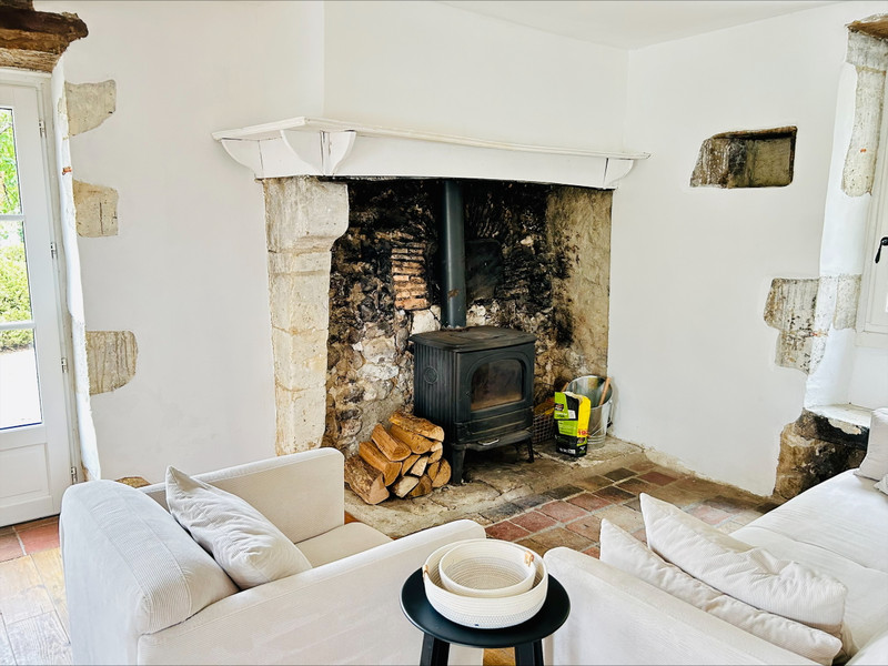 French property for sale in Bertric-Burée, Dordogne - €577,500 - photo 8