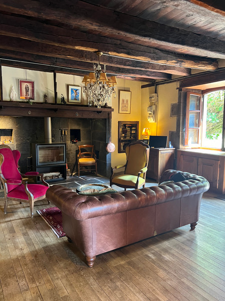 French property for sale in Brageac, Cantal - €349,800 - photo 3