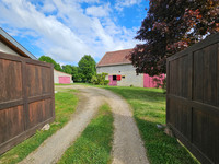 Maison à vendre à Néris-les-Bains, Allier - 288.900 € - photo 15