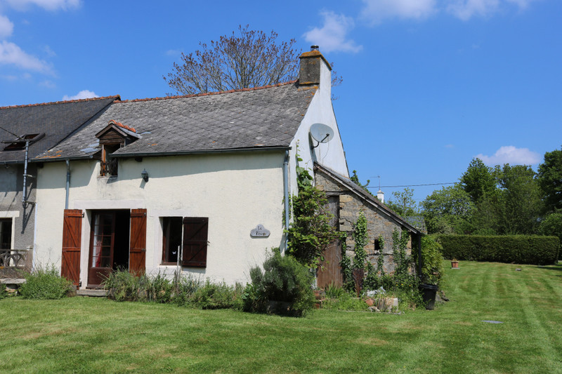 French property for sale in Saint-Vincent-sur-Oust, Morbihan - &#8364;125,350 - photo 2